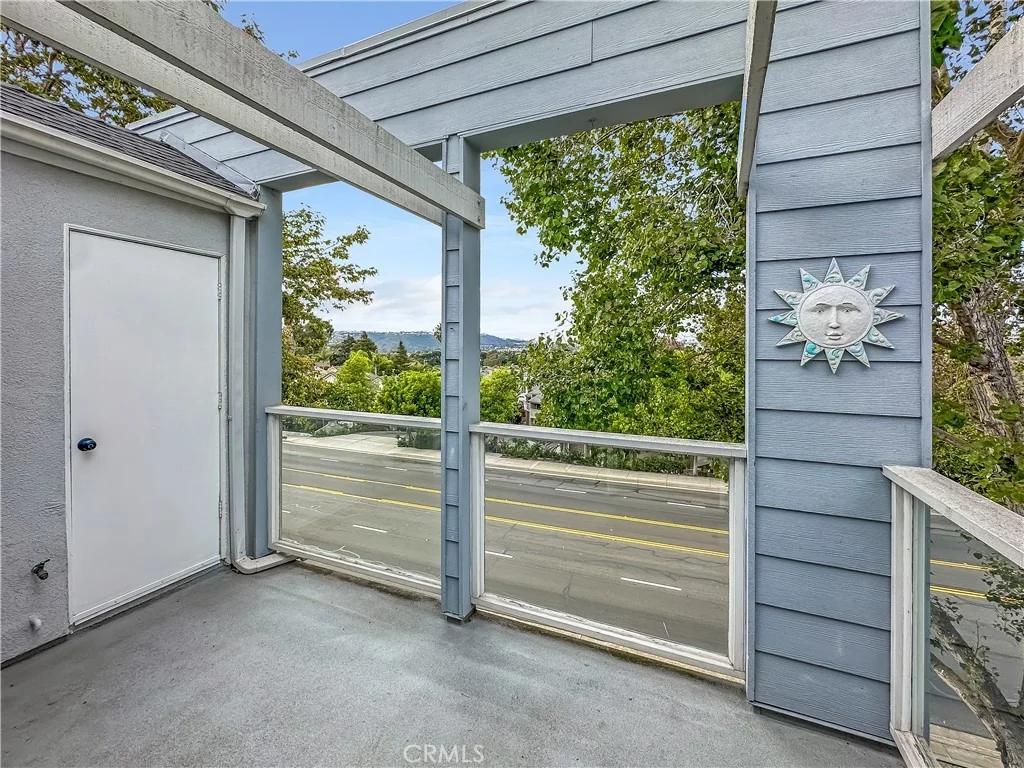 Photo of Unit D at 24471 Lantern Hill