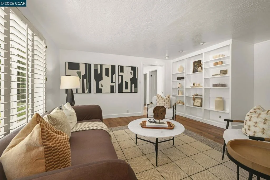 Photo of 615 Flora St