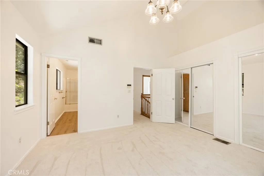 Photo of 26695 Thunderbird Dr