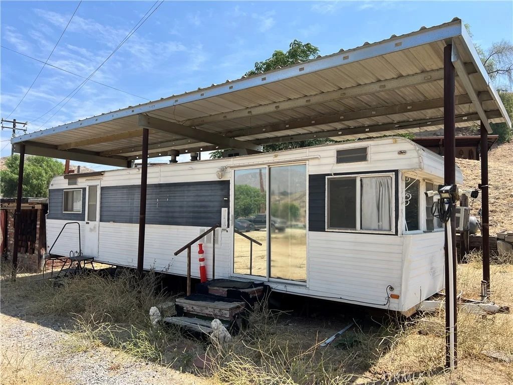 Photo of 7530 Reche Canyon