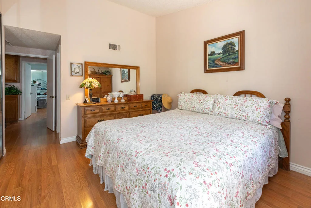 Photo of 44142 Village 44