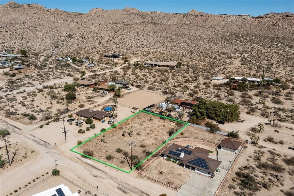 Photo of 57106 Crestview Drive