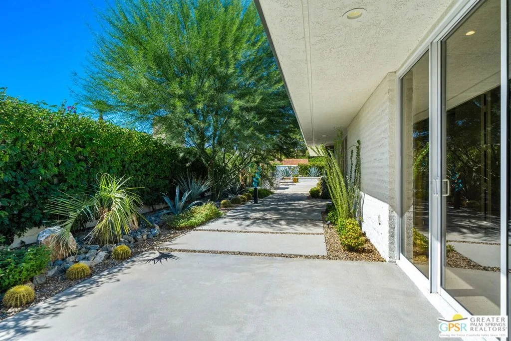Photo of 30 Mayfair Drive