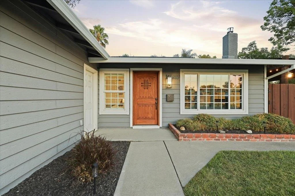 Photo of 633 Tanager Road
