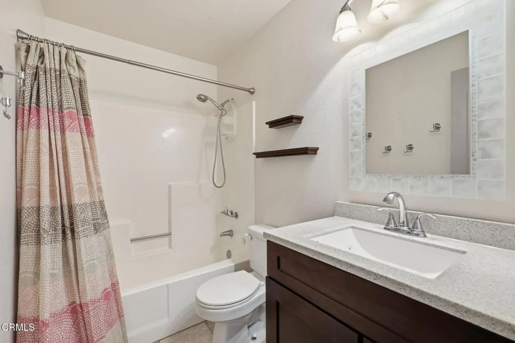 Photo of 482 Mackay Avenue