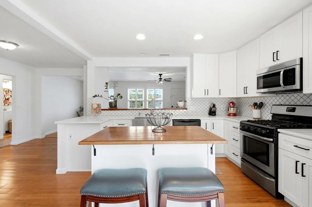 Photo of 5134 Randlett Drive
