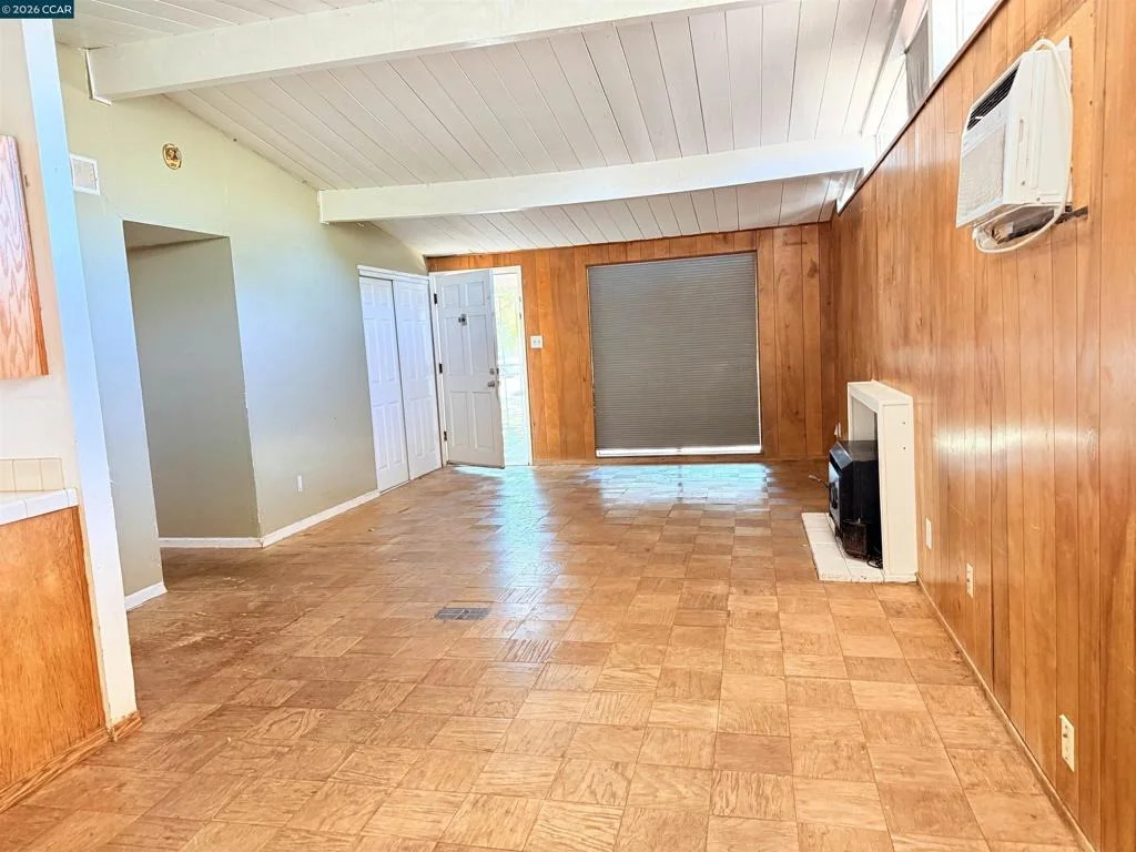 Photo of 1904 Solano Ct