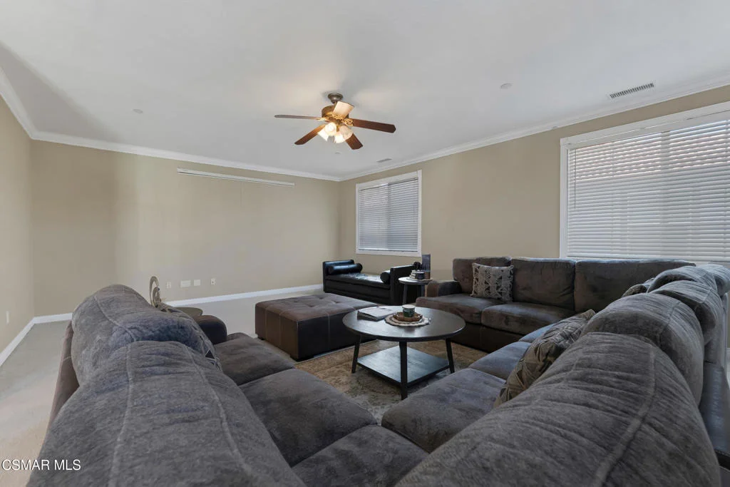 Photo of 5588 California Oak Street