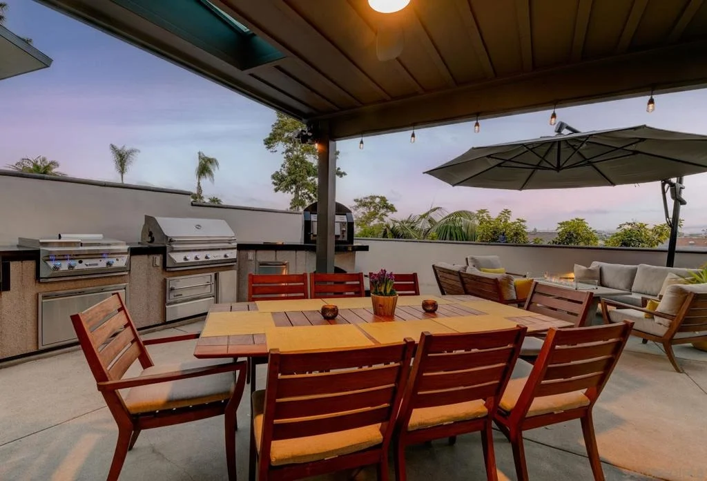 Photo of 3958 La Cresta