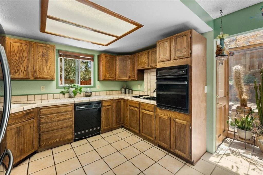 Photo of 819 Holmes Lane