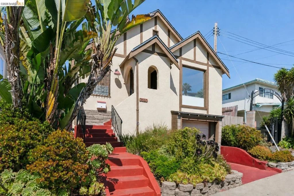 Photo of 7650 Ney Ave