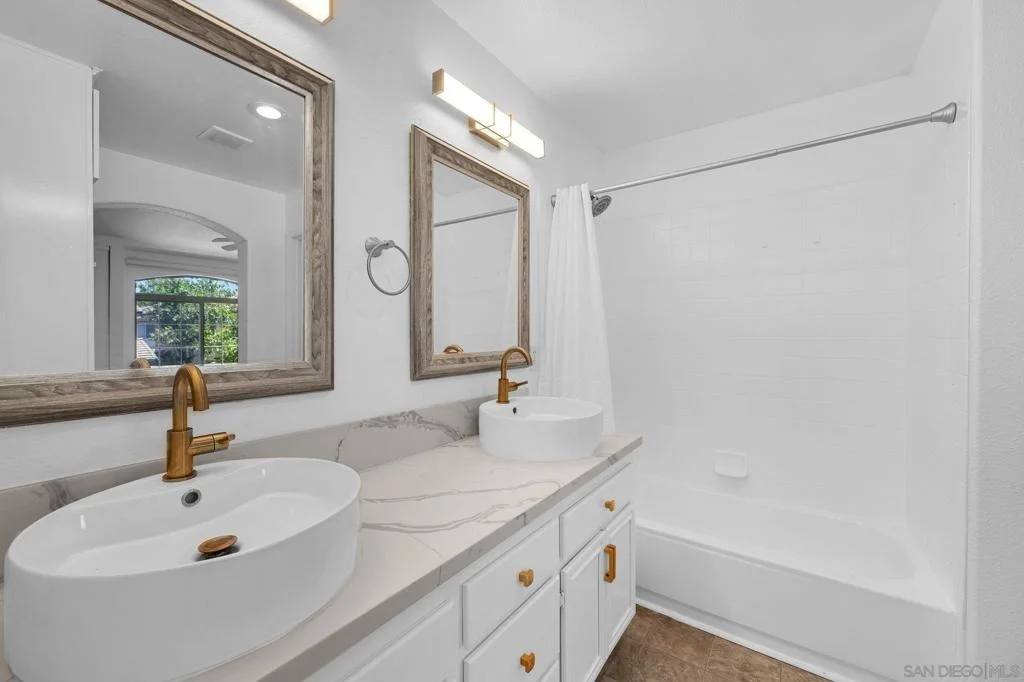 Photo of 819 Laffey Lane