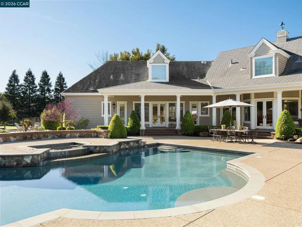 Photo of 5401 Penny Ln