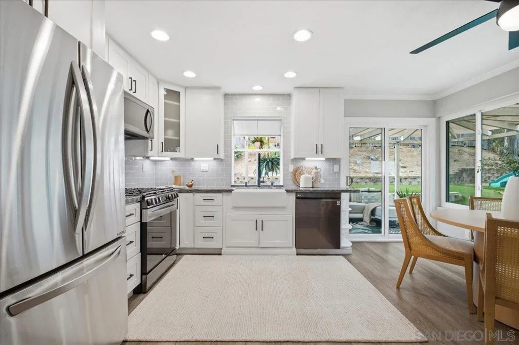 Photo of 427 Ponte Ave