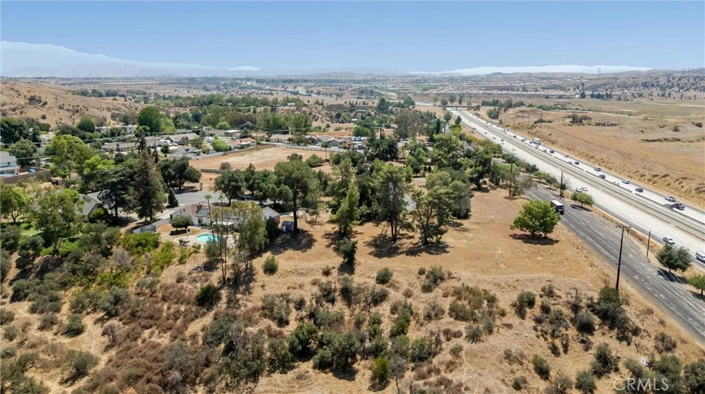Photo of 61 Redwood