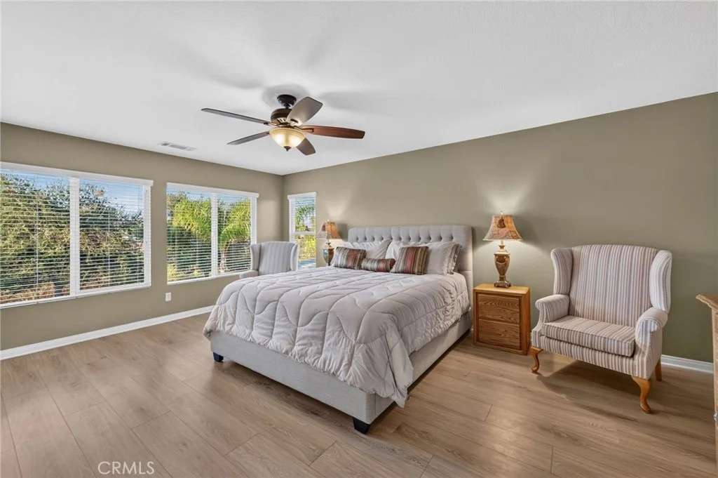 Photo of 32212 Blue Bell
