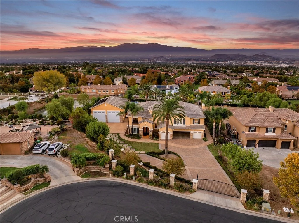 Photo of 1043 Stowell Ranch