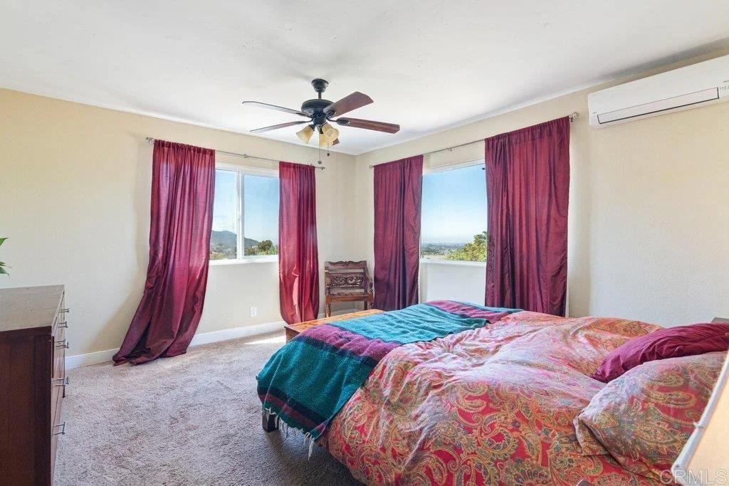 Photo of 5741 Rainbow Heights Road