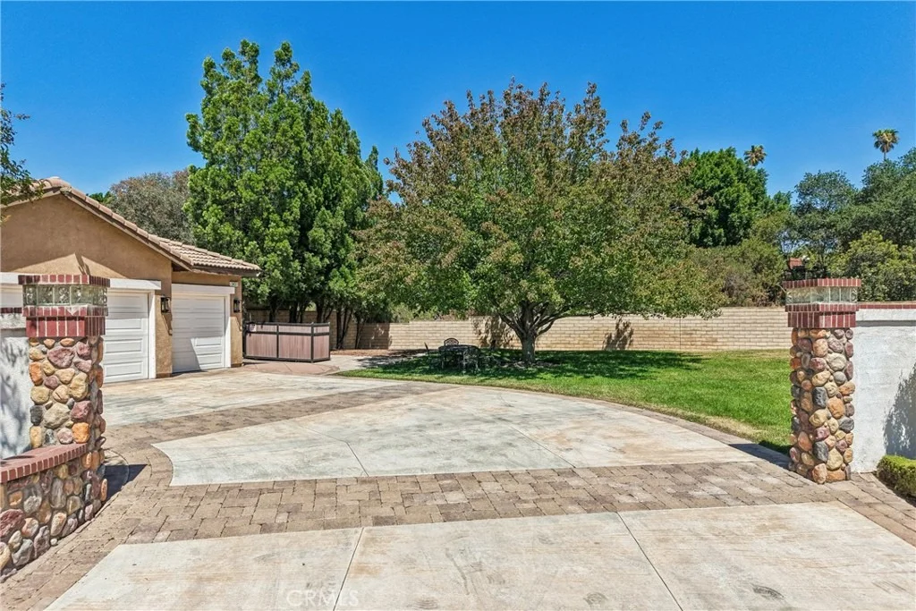 Photo of 2431 Rosser Drive