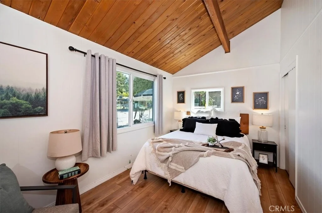 Photo of 753 Elysian