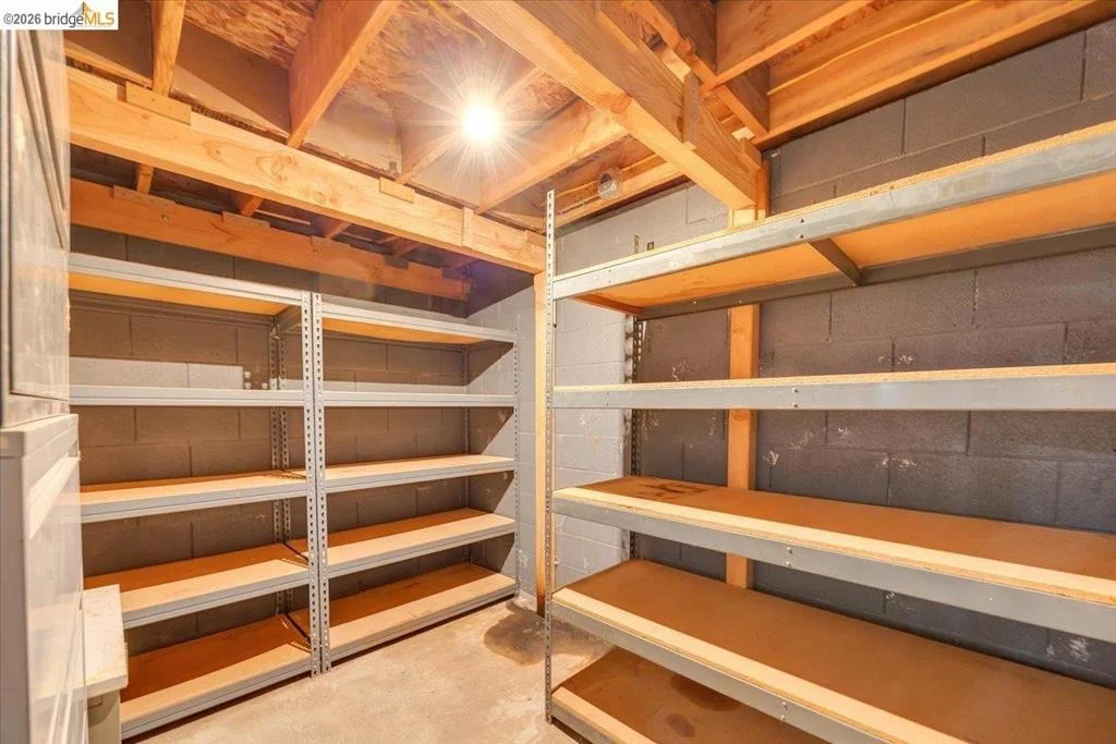 Photo of 5827 Lookout Ct