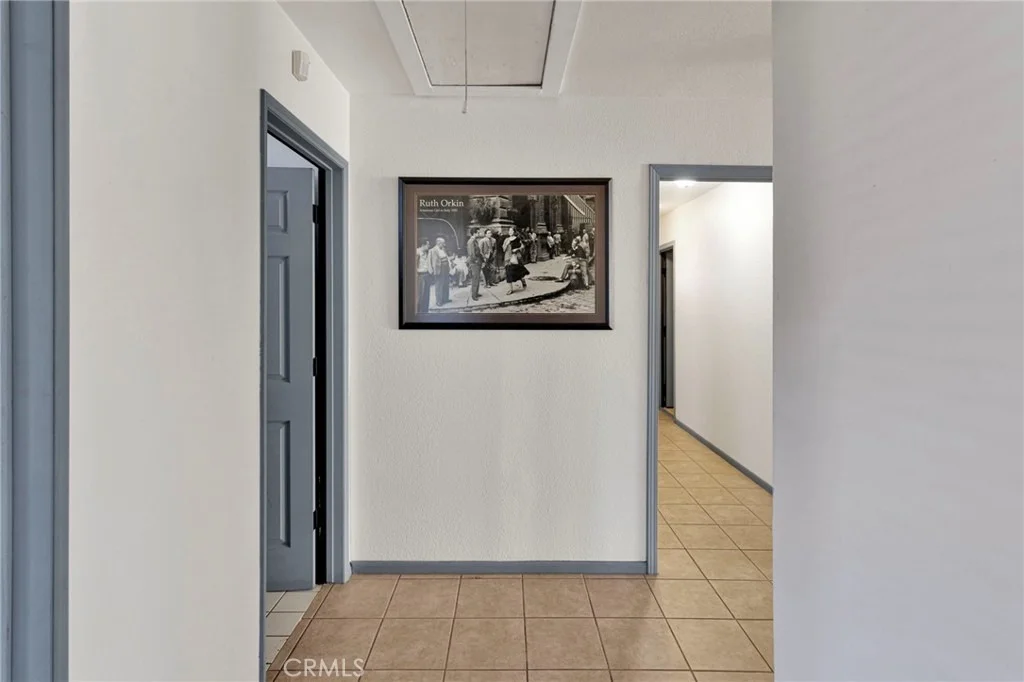 Photo of 18146 Orange