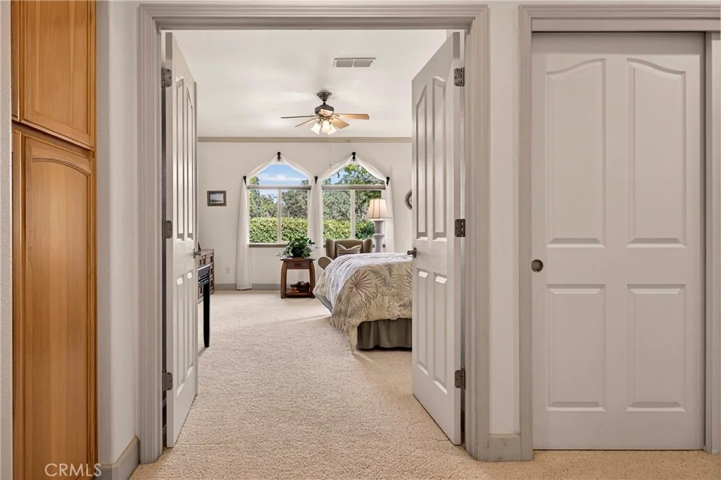 Photo of 3560 Lonnie
