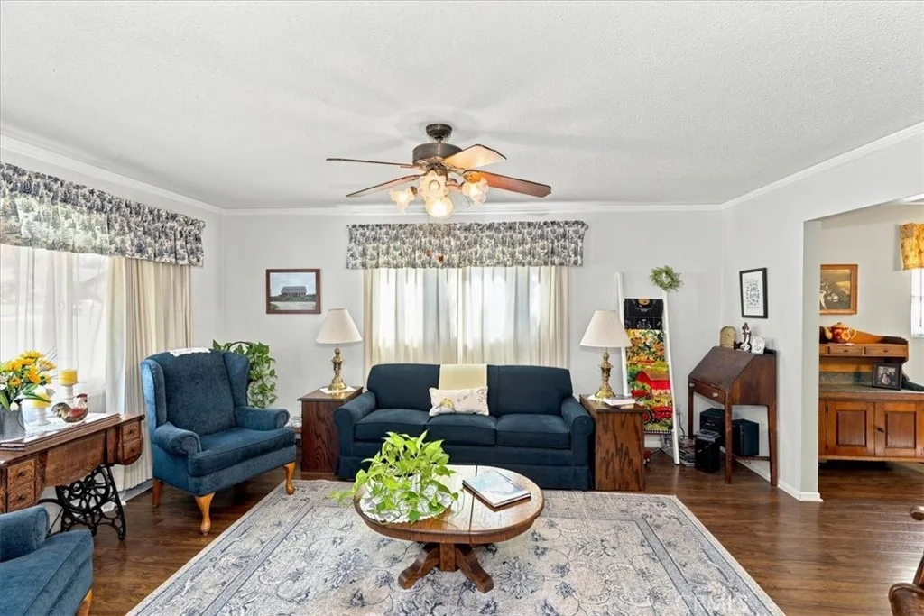 Photo of 614 Azure Court