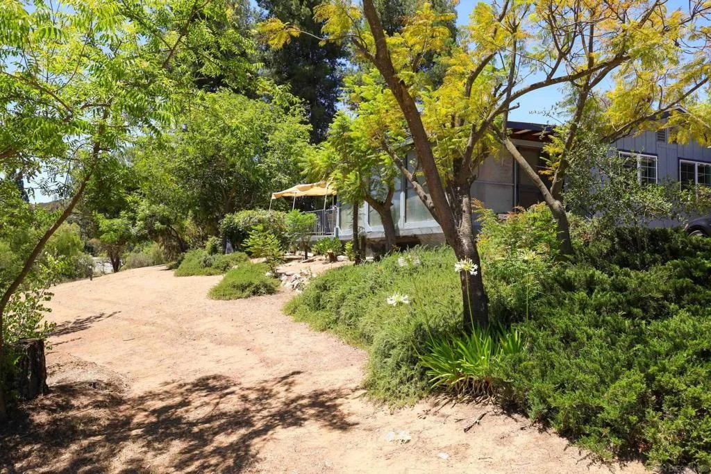 Photo of 1388 Marron Valley