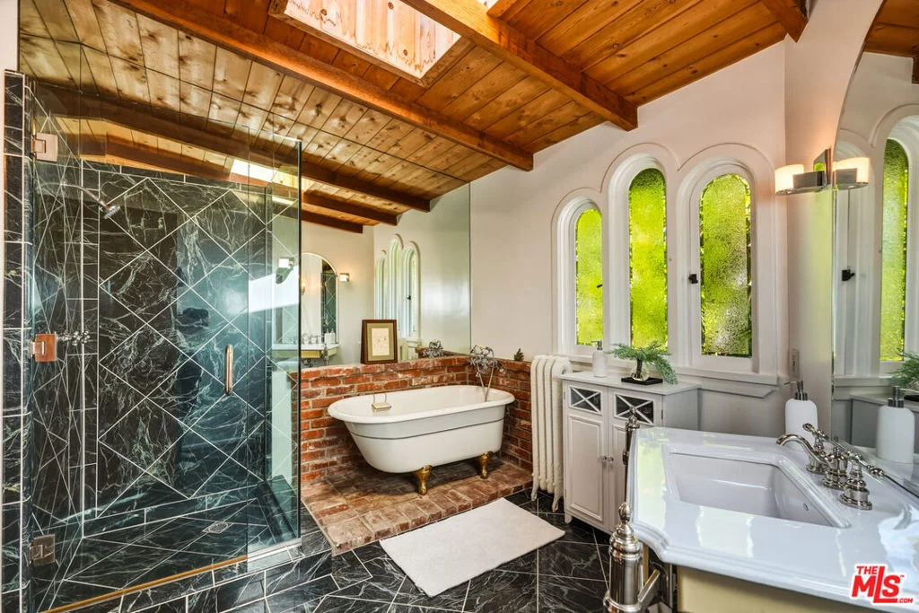 Photo of 3400 Coast View Drive