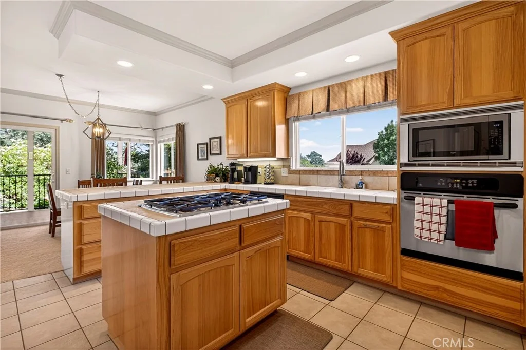 Photo of 3560 Lonnie