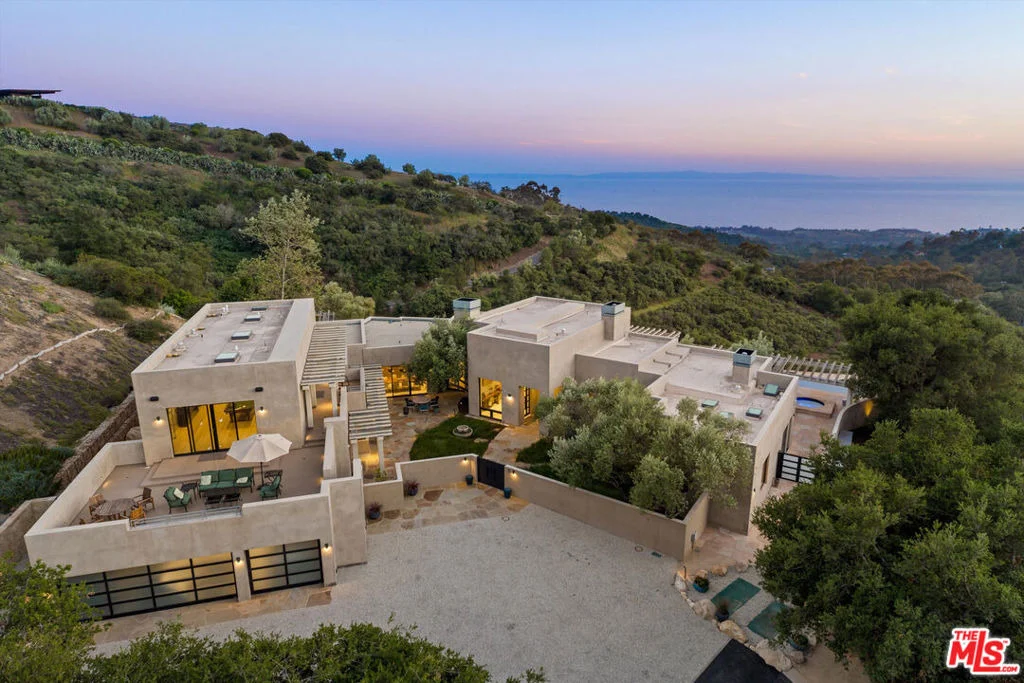 Photo of 892 Toro Canyon Road