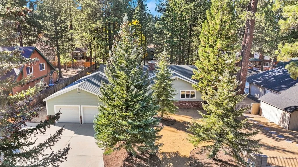 Photo of 556 Killington