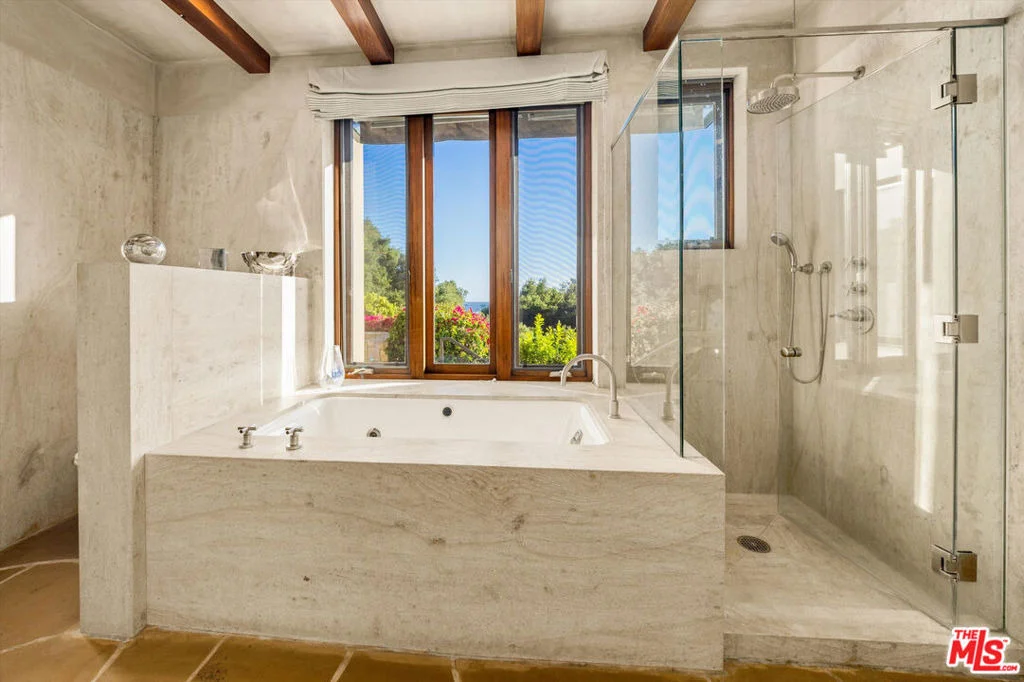 Photo of 892 Toro Canyon Road