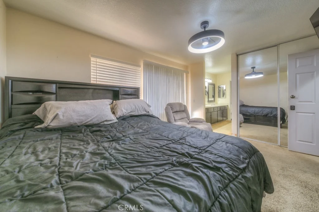 Photo of 6591 Grant