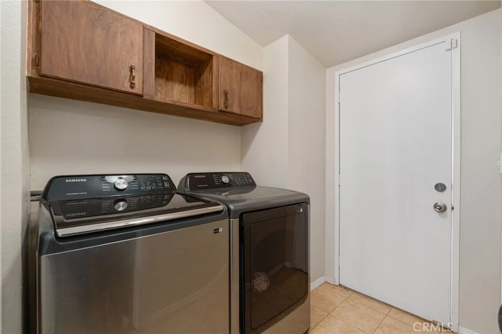 Photo of 11524 Paramount Road