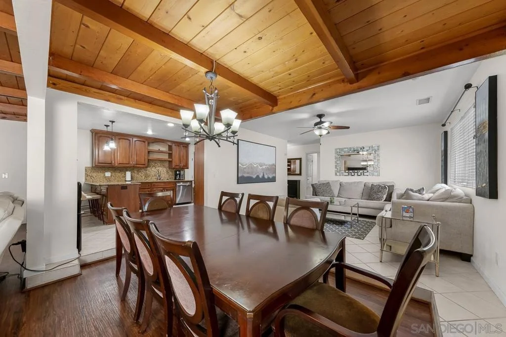 Photo of 922 Denise Ln