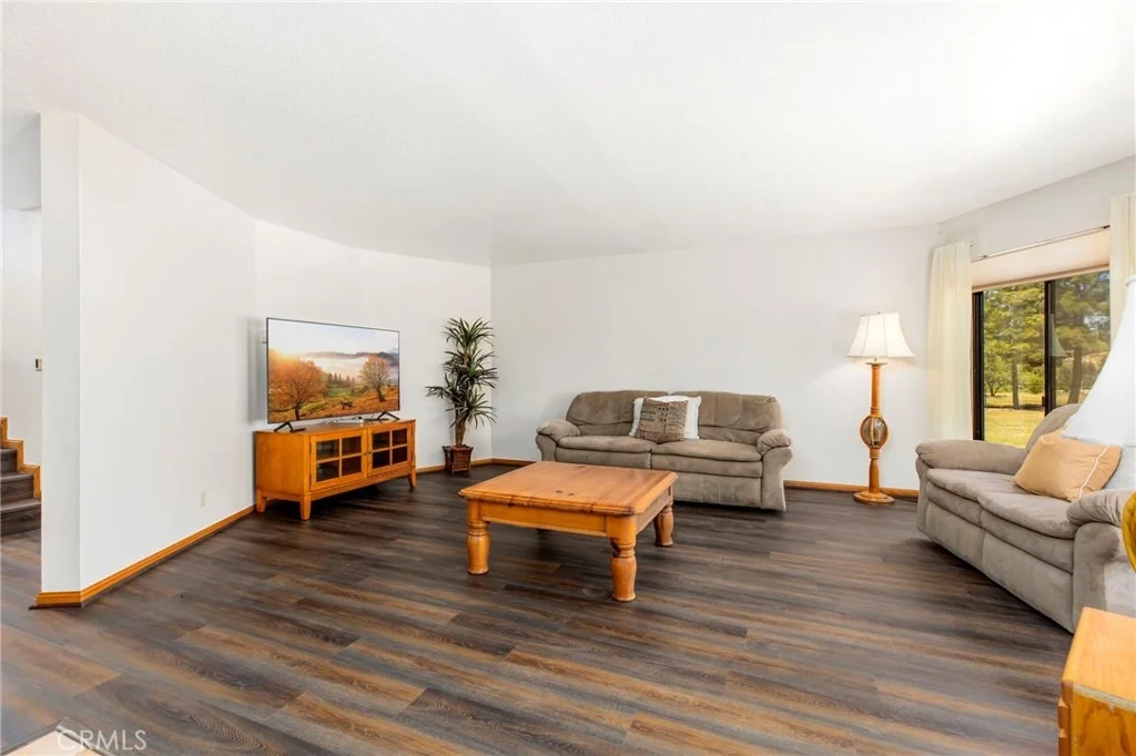 Photo of 49585 Flightline Way