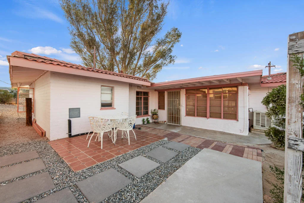 Photo of 61815 Alta Vista Drive