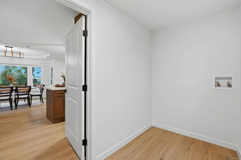 Photo of 1333 Helix Street