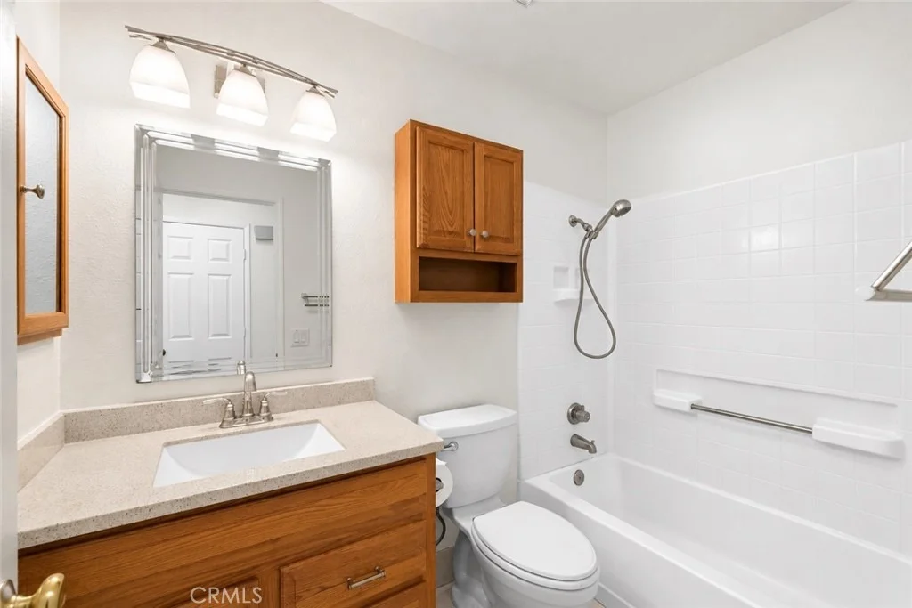 Photo of 11810 Avalon