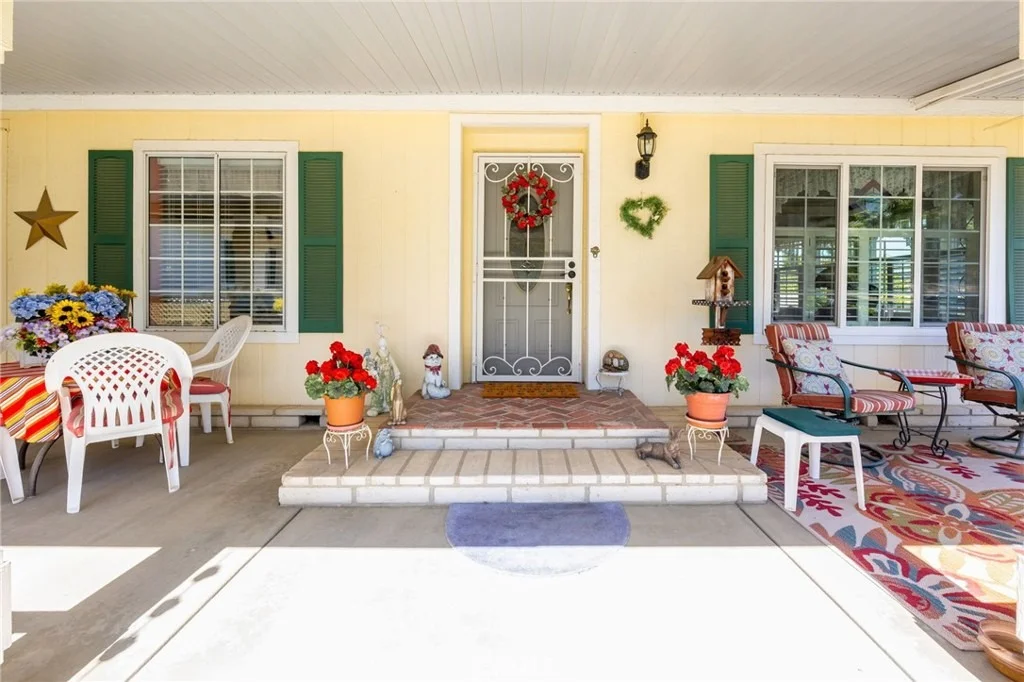 Photo of 2502 Peach Tree Street