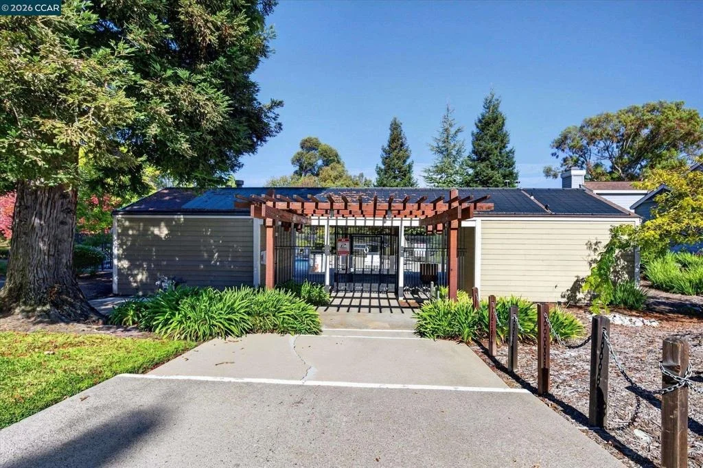 Photo of 1104 Canterbury