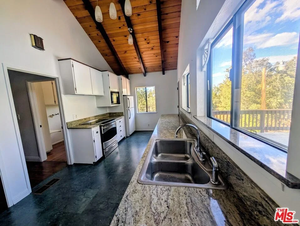 Photo of 37068 Mudge Ranch Road
