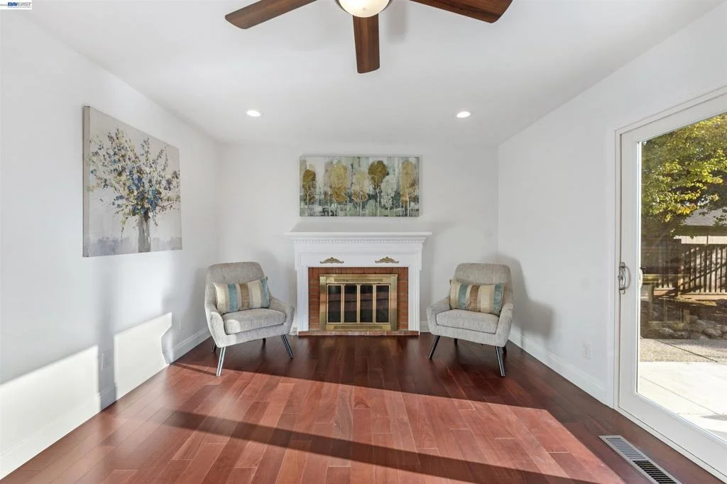 Photo of 5333 Creek Est