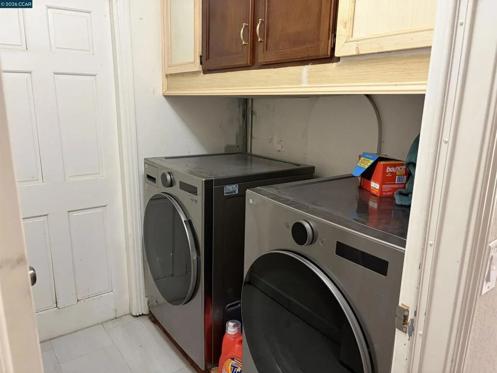 Photo of 35 Lois Ave