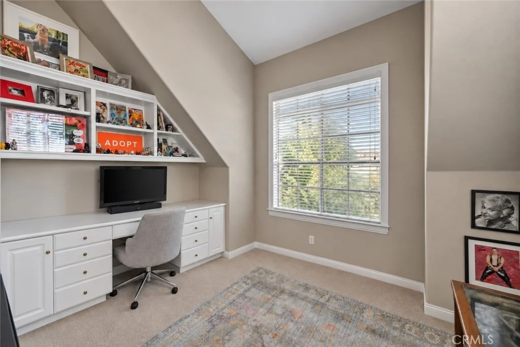 Photo of 26983 Pilgrim Road