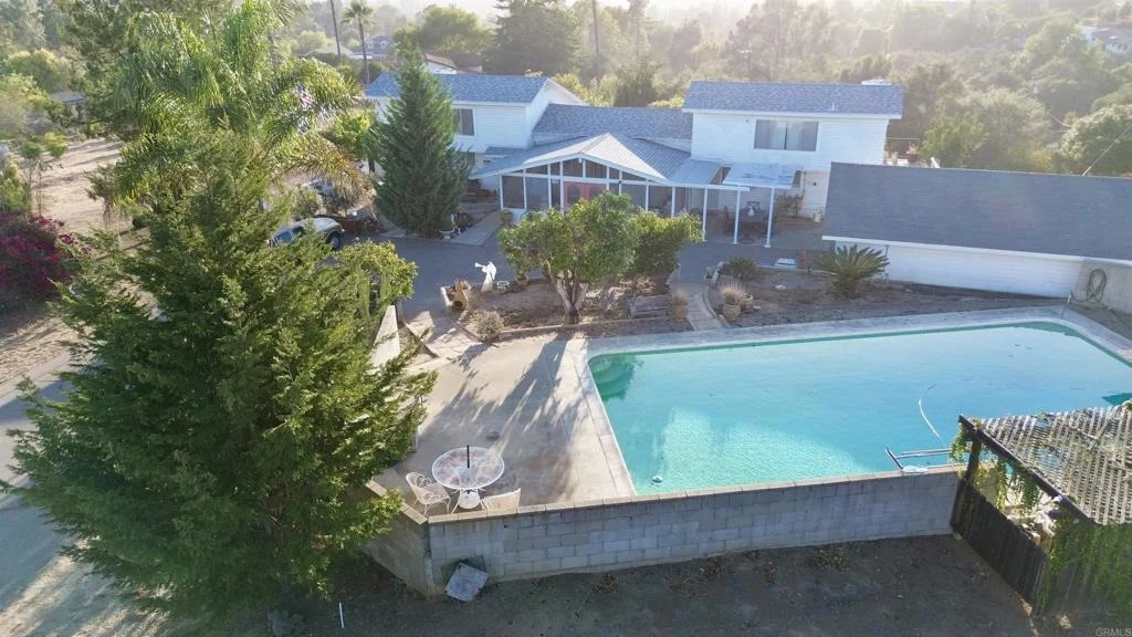 Photo of 1701 Acacia Lane