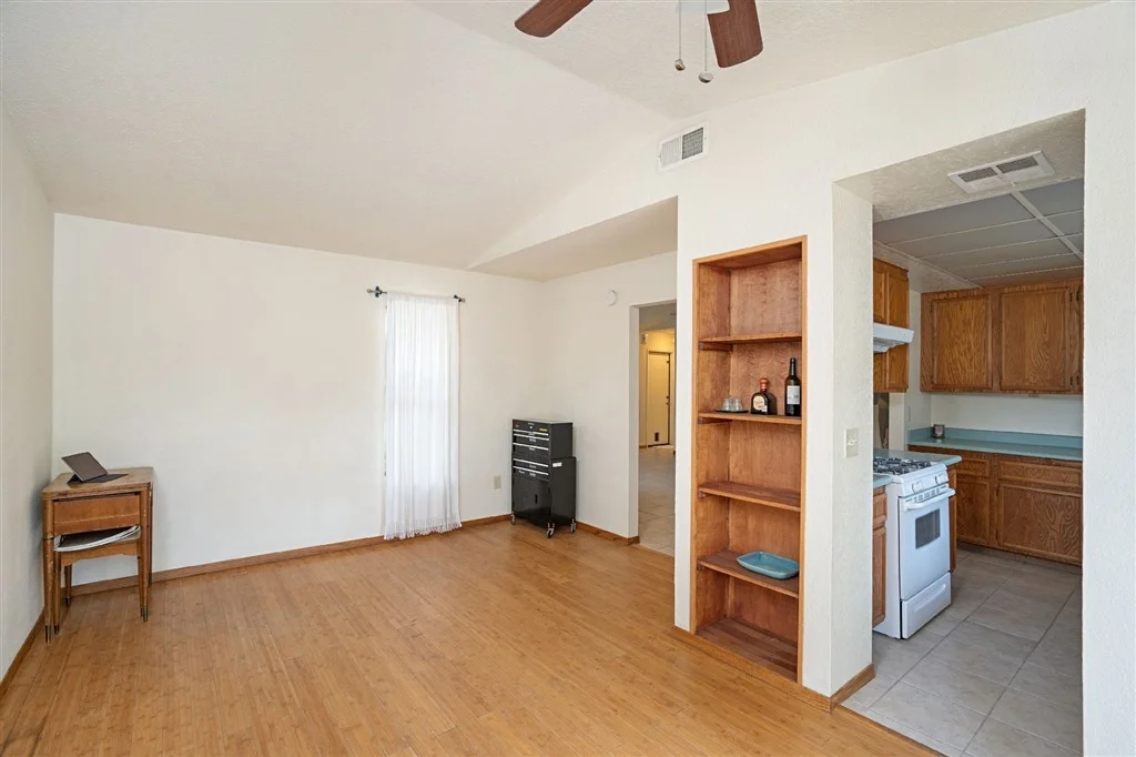 Photo of 43280 Peartree Lane