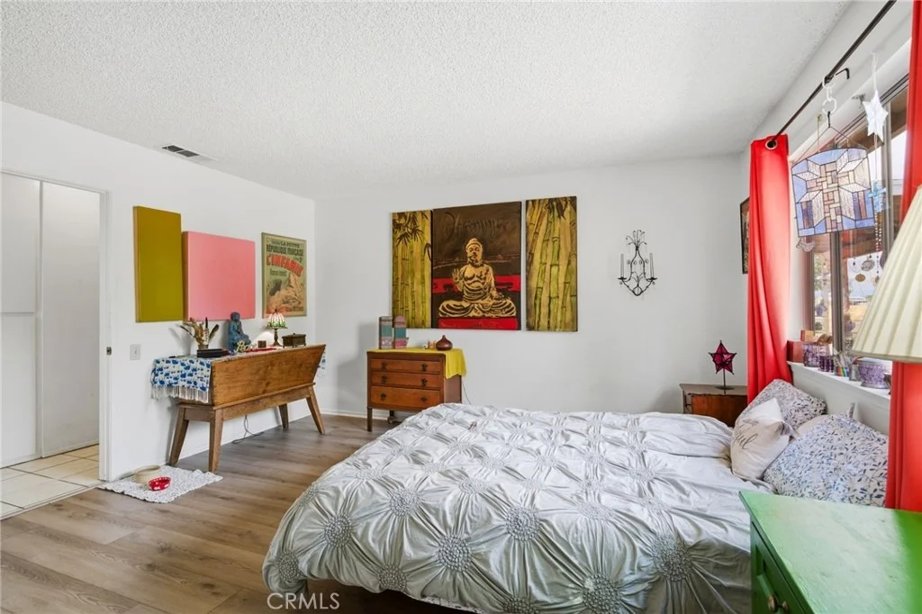 Photo of 27680 Medford